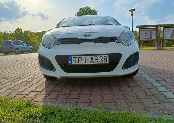 Kia Rio cena 23200 przebieg: 177000, rok produkcji 2013 z Pińczów małe 326